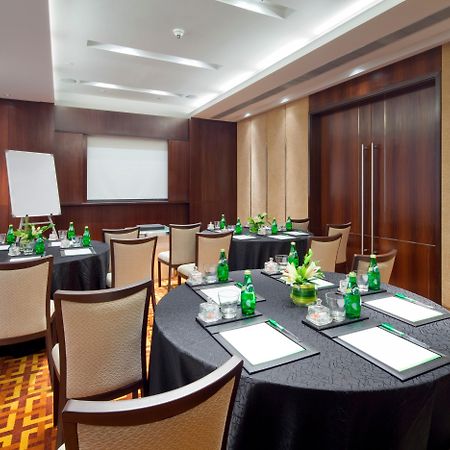 Holiday Inn Mumbai International Airport By Ihg Kültér fotó Meeting room