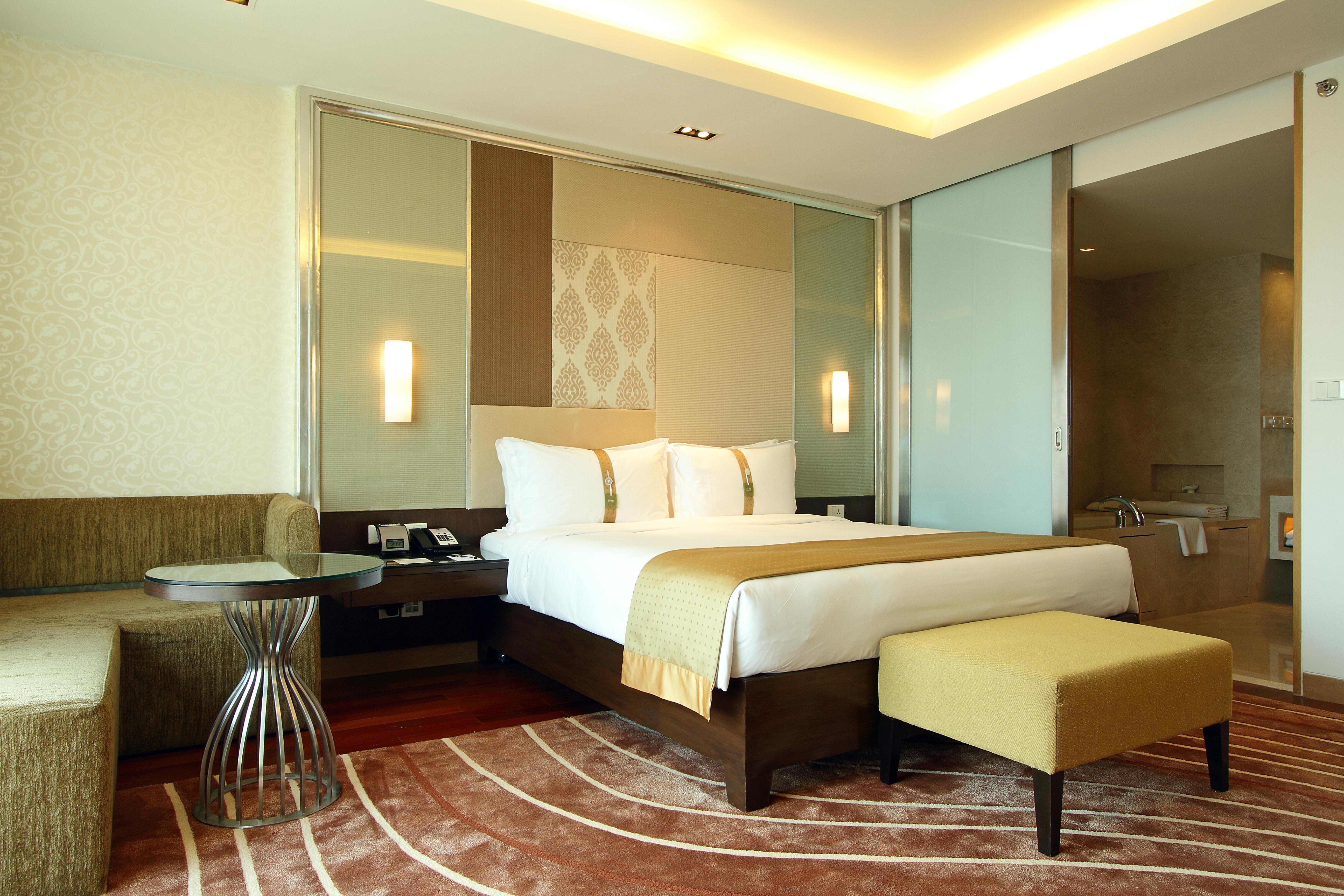 Holiday Inn Mumbai International Airport By Ihg Szoba fotó A bedroom at the hotel