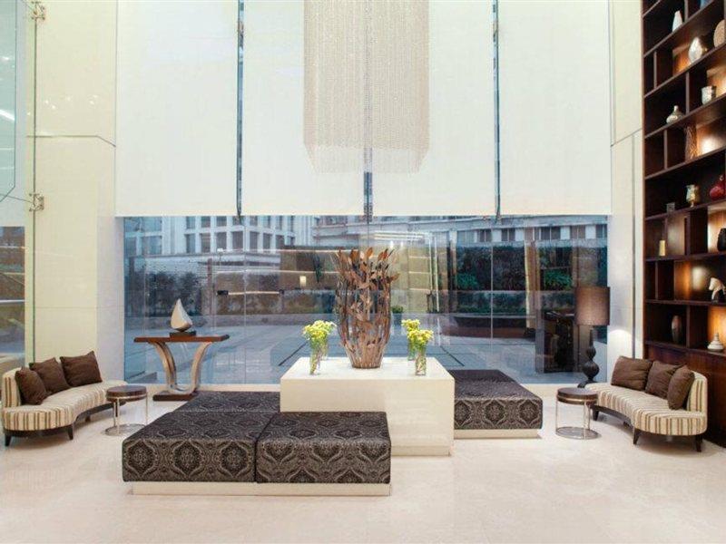 Holiday Inn Mumbai International Airport By Ihg Kültér fotó The lobby of the hotel
